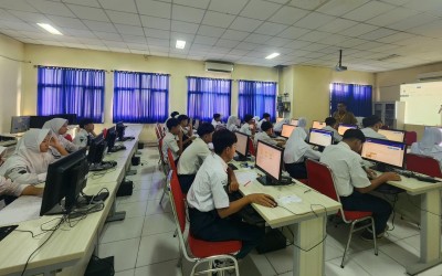Sebanyak 335 Siswa SMPN 30 Tangerang Mengikuti Pelaksanaan Hari Pertama Tes Kemampuan Akademik (TKA)